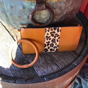 On the town leather bracelet key pouch